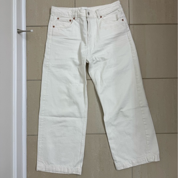 Mango Wide Leg White Jeans [6] - Picture 2 of 3
